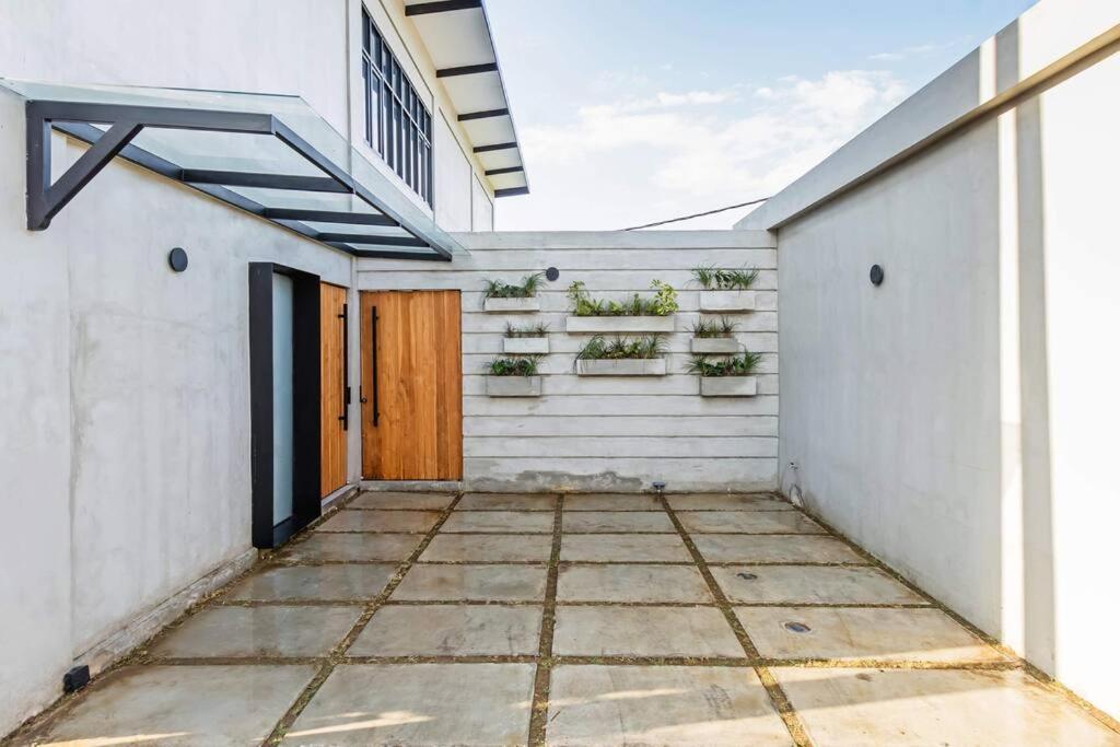 Manresa Villa Bali 4 Canggu Kültér fotó