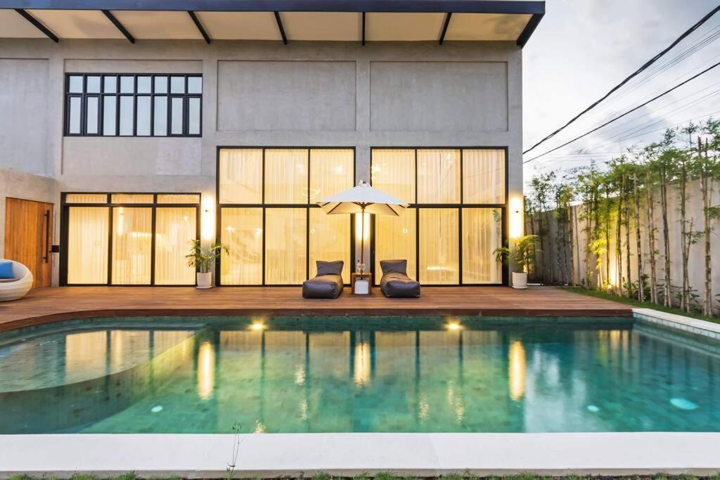 Manresa Villa Bali 4 Canggu Kültér fotó