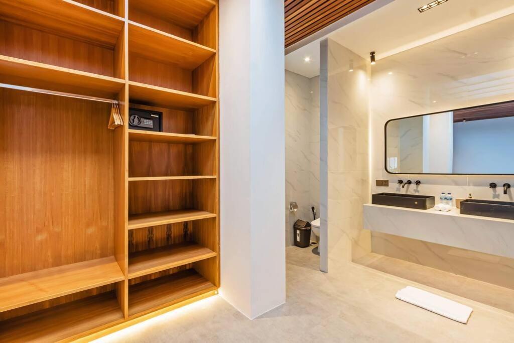 Manresa Villa Bali 4 Canggu Kültér fotó