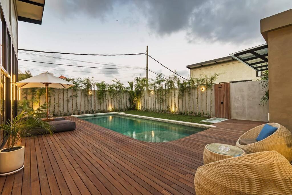 Manresa Villa Bali 4 Canggu Kültér fotó